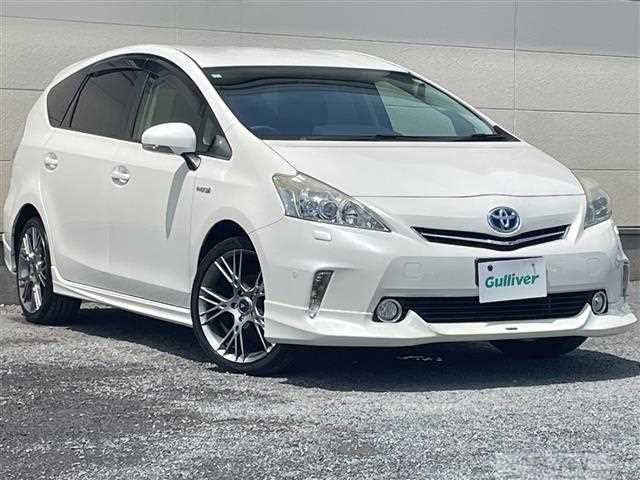 2012 Toyota PRIUS α