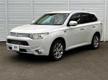 2014 Mitsubishi OUTLANDER PHEV