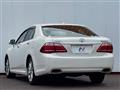 2011 Toyota Crown