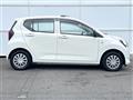 2017 Daihatsu Mira Es