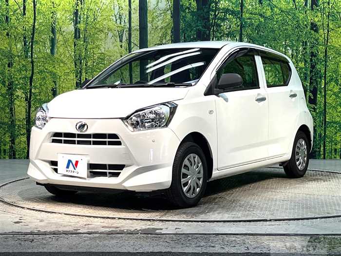 2021 Daihatsu Mira Es