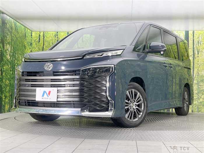 2023 Toyota Voxy
