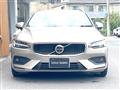2022 Volvo V60