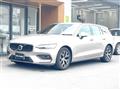 2022 Volvo V60
