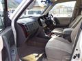 1999 Mitsubishi Pajero