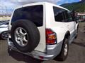 1999 Mitsubishi Pajero