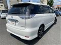 2015 Toyota Estima