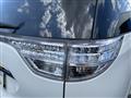2015 Toyota Estima