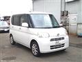 2012 Daihatsu Tanto
