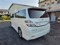 2010 Toyota Vellfire