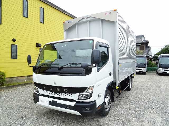 2023 Mitsubishi Canter