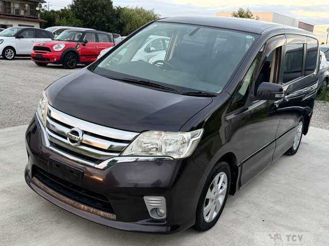 2011 Nissan Serena