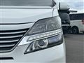 2010 Toyota Vellfire