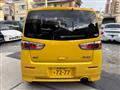 2002 Daihatsu MAX
