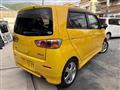 2002 Daihatsu MAX