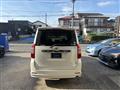 2010 Toyota Noah