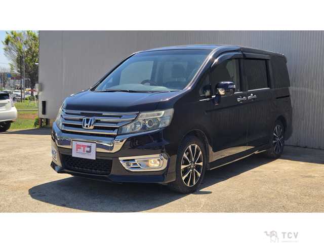 2013 Honda Step WGN
