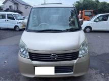2012 Nissan ROOX