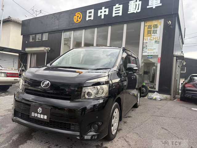 2009 Toyota Voxy