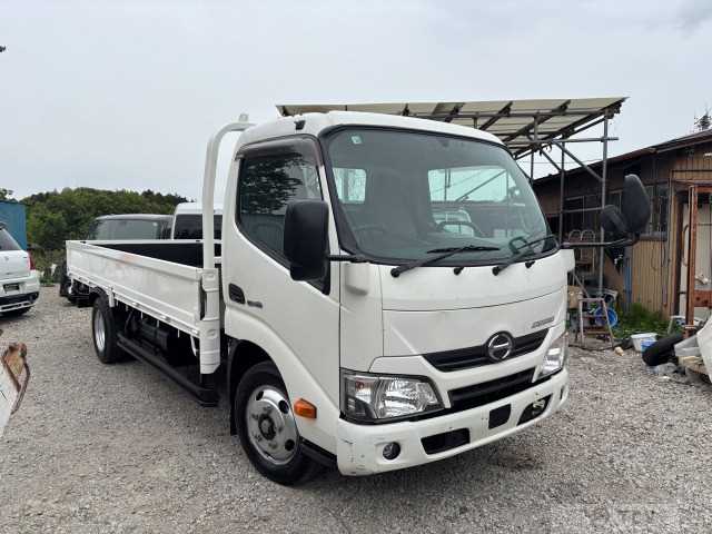 2016 Hino Dutro