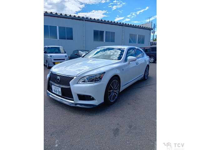 2013 Lexus LS