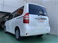 2010 Toyota Noah