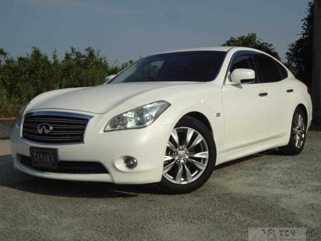 2010 Nissan Fuga