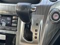 2017 Nissan Elgrand