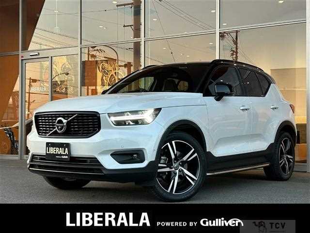 2021 Volvo XC40