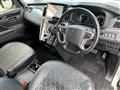 2019 Mitsubishi Delica D5