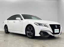2020 Toyota Crown Hybrid
