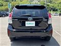 2016 Toyota PRIUS α