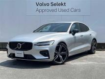 2022 Volvo S60
