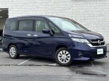 2017 Nissan Serena