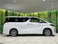 2022 Toyota Alphard