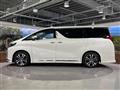 2022 Toyota Alphard