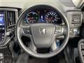 2013 Toyota Crown Hybrid