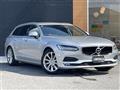 2017 Volvo V90