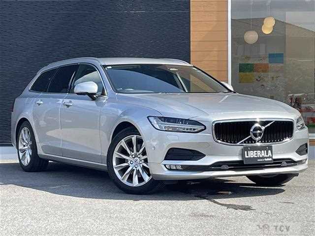 2017 Volvo V90
