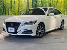 2019 Toyota Crown Hybrid