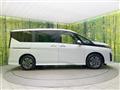 2025 Nissan Serena