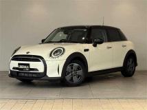 2022 BMW MINI