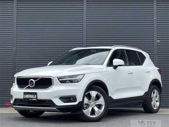 2021 Volvo XC40