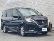 2022 Nissan Serena