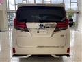 2016 Toyota Alphard Hybrid