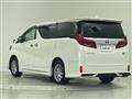2022 Toyota Alphard Hybrid