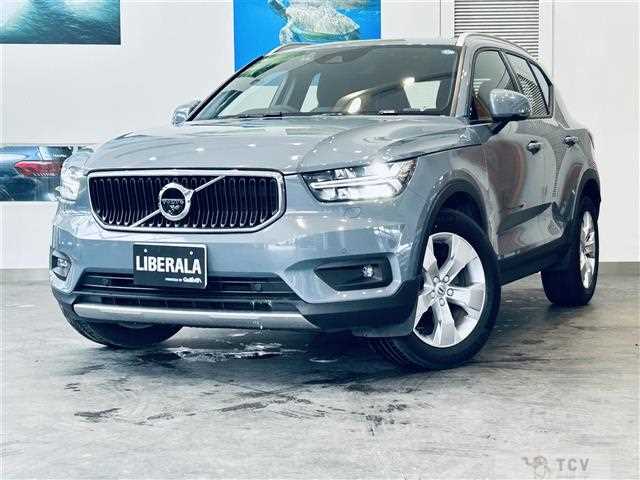 2021 Volvo XC40