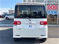 2012 Daihatsu Tanto