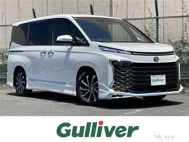 2025 Toyota Voxy