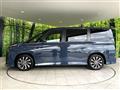 2022 Toyota Voxy